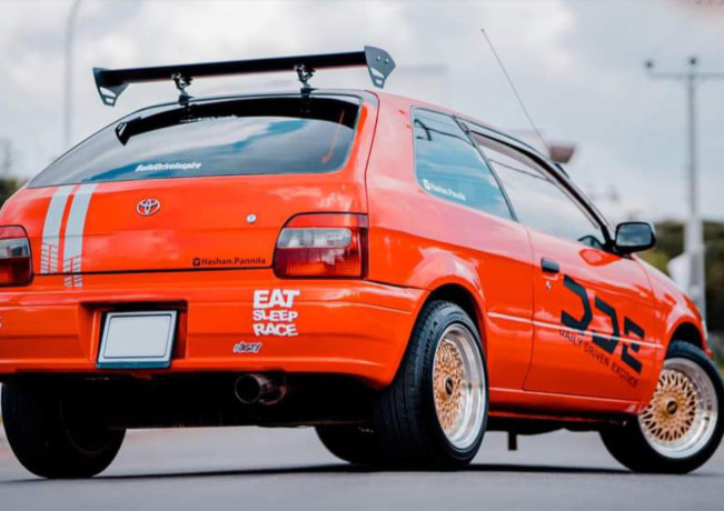 toyota-corolla-2-windy-1997-big-1