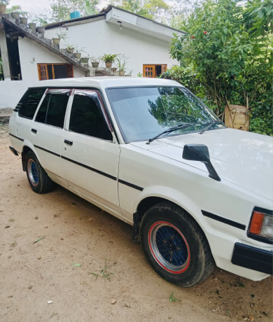 toyota-corolla-ke72-big-2