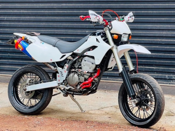 kawasaki-d-tracker-250-2011-big-0