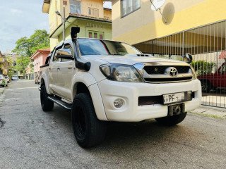 toyota-hilux-vigo-2010