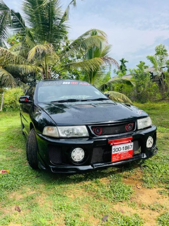mitsubishi-lancer-ck2-1997-big-3