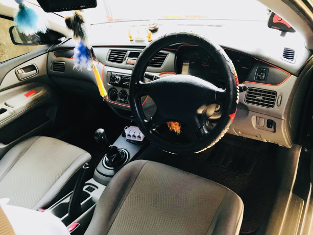 mitsubishi-lancer-cs1-2009-big-3