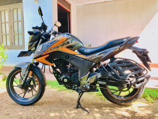 honda-cb-hornet-160r-2018