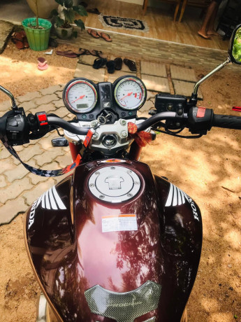honda-hornet-600-unregistered-big-3