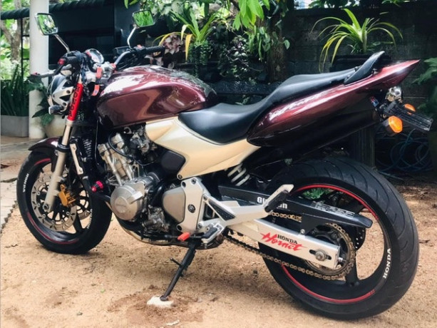 honda-hornet-600-unregistered-big-0