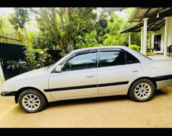 toyota-carina-1998-big-0