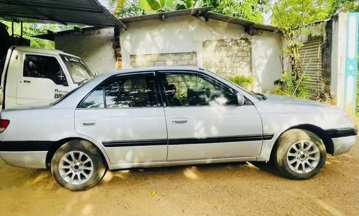 toyota-carina-1998-big-3