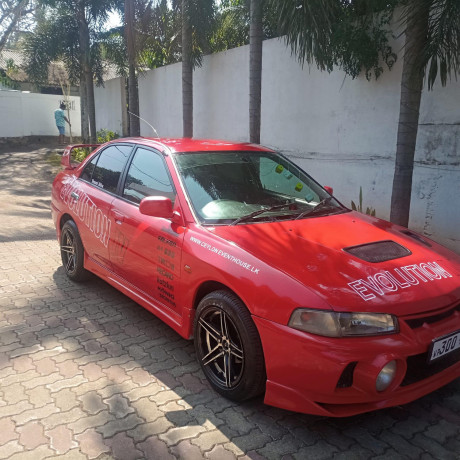 mitsubishi-lancer-ck1-big-3