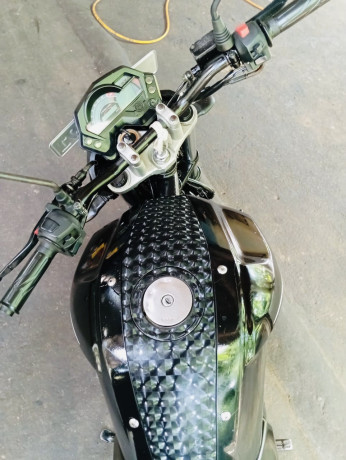 yamaha-fz-v1-2014-big-3