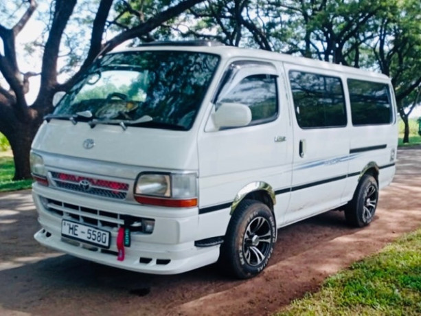 toyota-dolphin-lh113-1997-big-0