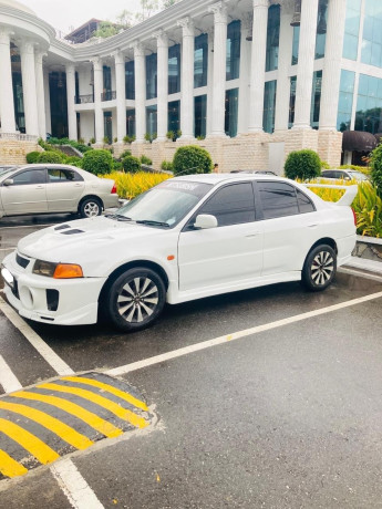mitsubishi-lancer-ck1-1998-big-1