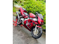 honda-cbr-250-gullarm-small-3