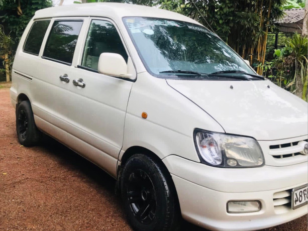 toyota-townace-noah-kr42-2001-big-2