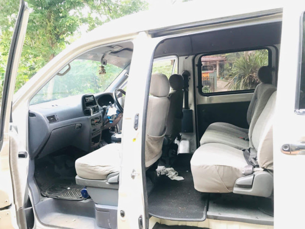 toyota-townace-noah-kr42-2001-big-4