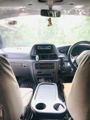 toyota-townace-noah-kr42-2001-big-3