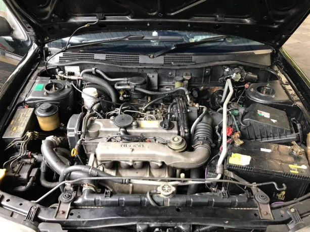 nissan-bluebird-sss-model-1999-big-4