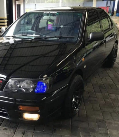 nissan-bluebird-sss-model-1999-big-1