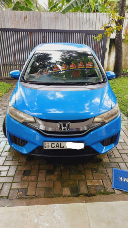 honda-fit-gp5-2013-big-0