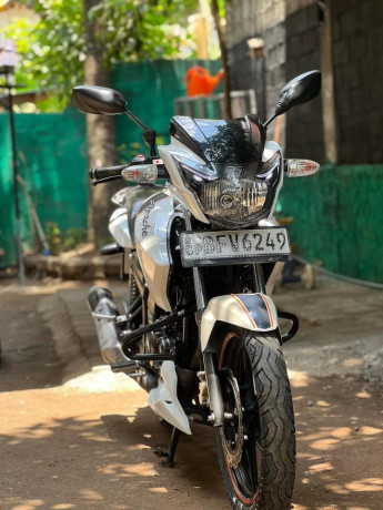 tvs-apache-160-2017-big-1