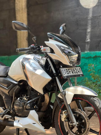 tvs-apache-160-2017-big-3