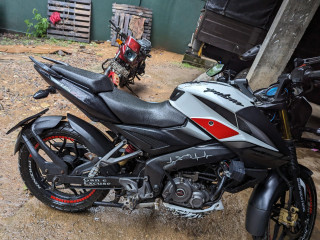 bajaj-pulsar-ns-160-2017-29500km