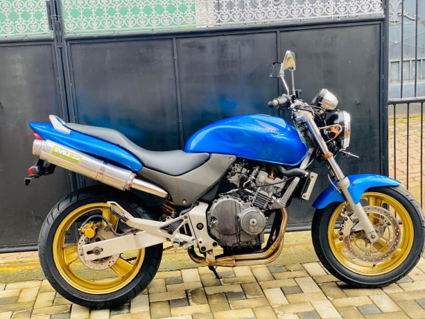 honda-hornet-ch130-2009-big-2