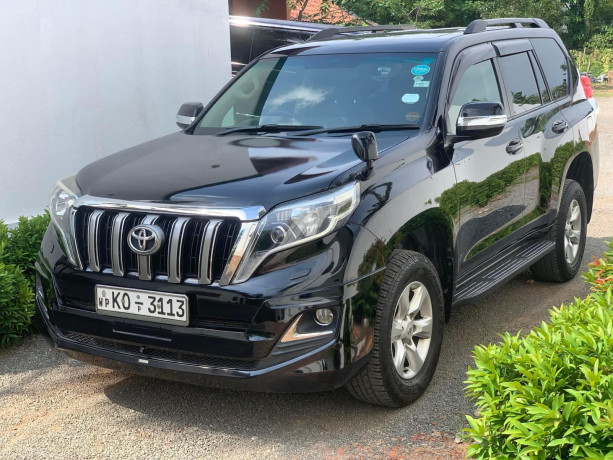 toyota-prado-150-2010-big-0