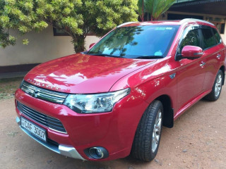 mitsubishi-outlander-2015