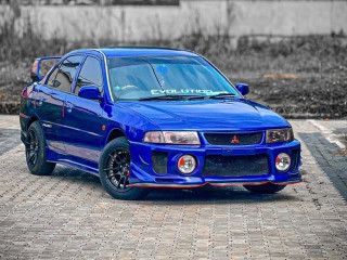 mitsubishi-lancer-ck1-1999