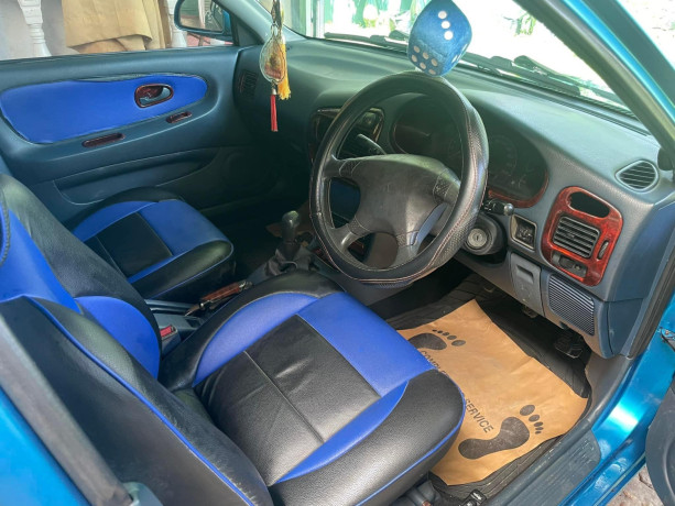mitsubishi-lancer-cb2a-big-4