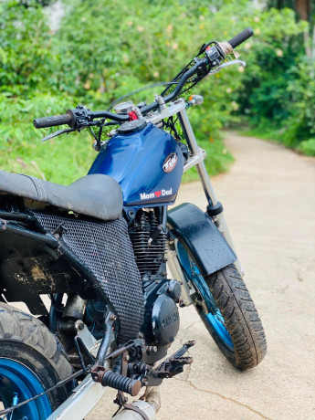 yamaha-tw200-unregistered-big-3