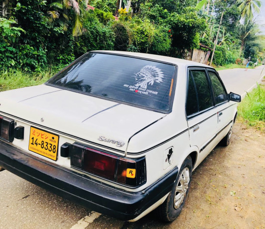 nissan-sunny-b11-big-1