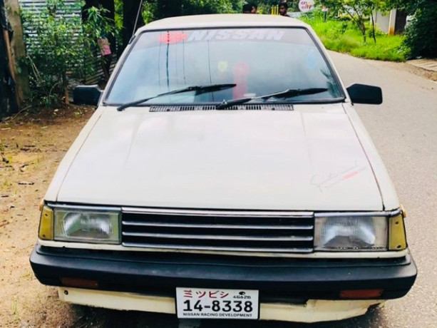 nissan-sunny-b11-big-0