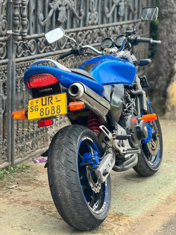 honda-hornet-ch125-2008-big-1