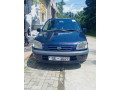 toyota-raum-1998-small-1