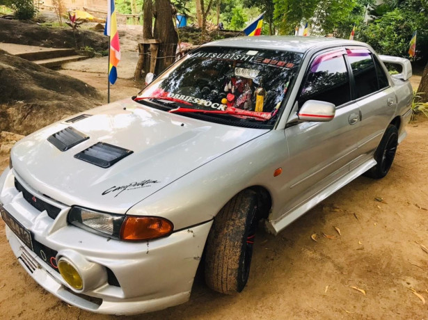 mitsuboshi-lancer-cb2-1994-big-1