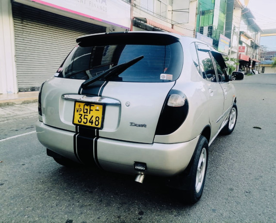 toyota-duet-1999-big-1