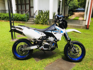 suzuki-drz-400-2024