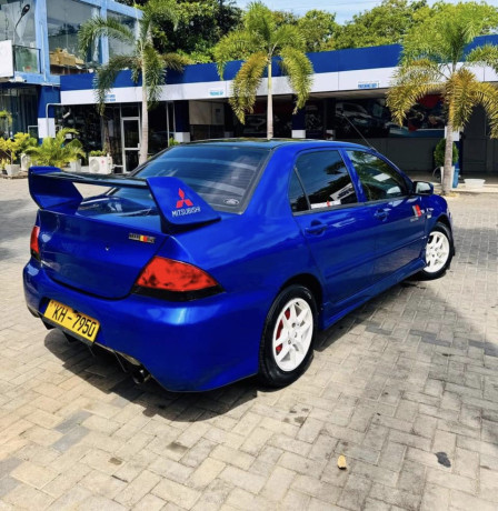 mitsubishi-lancer-cs1-2008-big-3