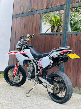 kawasaki-d-tracker-250-2011-big-3