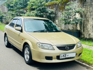 mazda-familia-2002