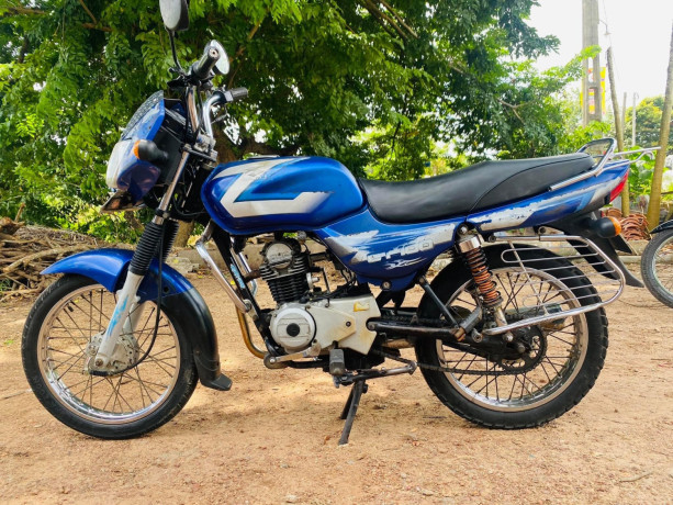 Bajaj ct100 2005, Colombo