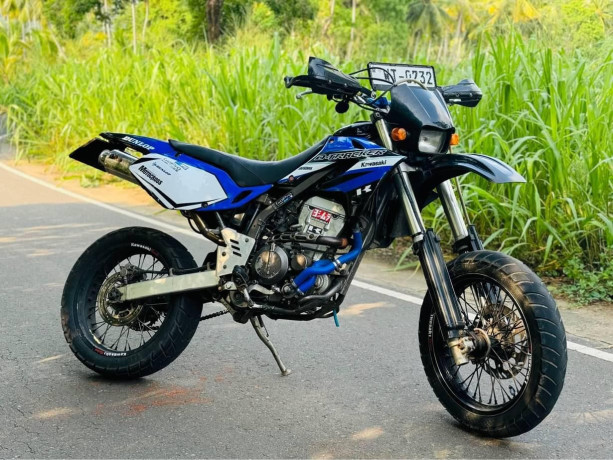kawasaki-d-tracker-250-2011-big-0