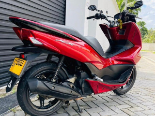 honda-pcx-125-2018