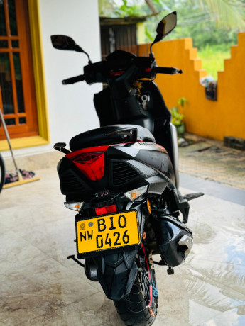 tvs-ntorq-race-edition-125-2019-big-2