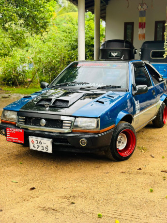 mitsubishi-lancer-c11-big-1