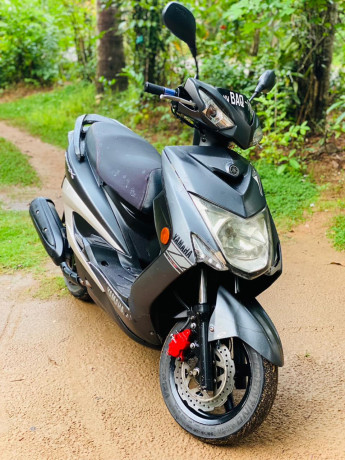 yamaha-cygnus-125x-2013-big-2