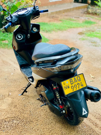 yamaha-cygnus-125x-2013-big-1
