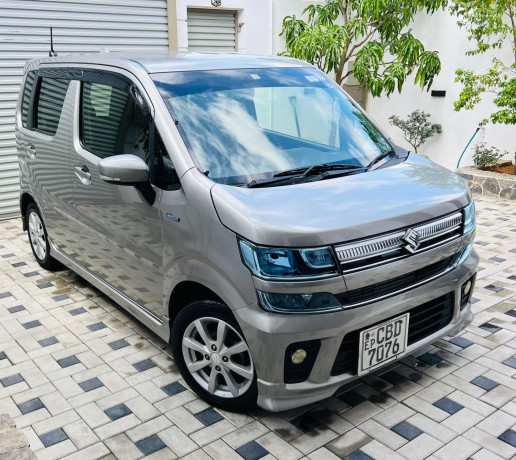 suzuki-wagon-r-fz-2017-big-1