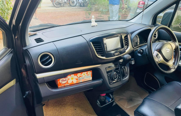suzuki-wagon-r-stingray-2016-big-4